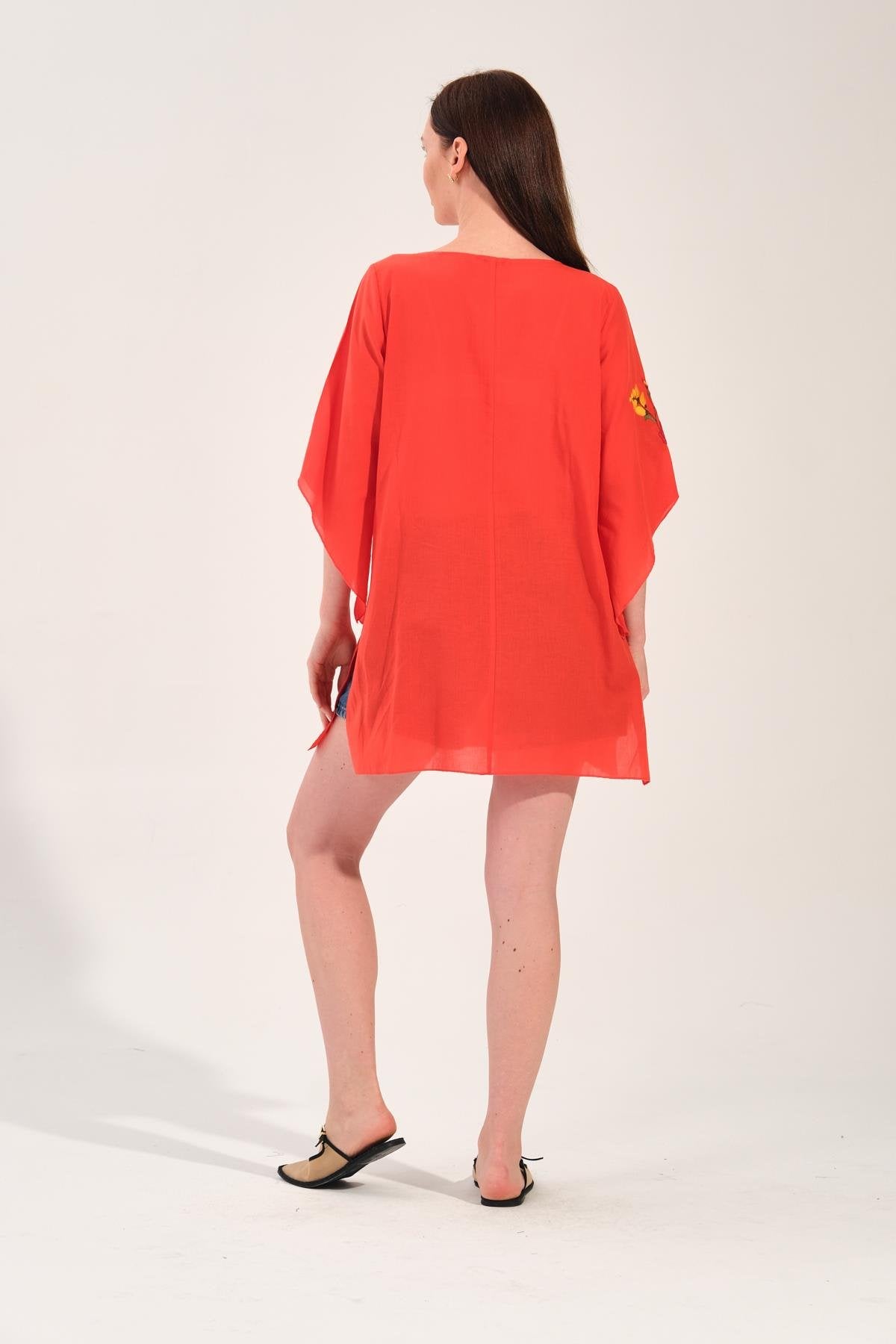 Kırmızı Çiçek Nakışlı Kimono Tunik
