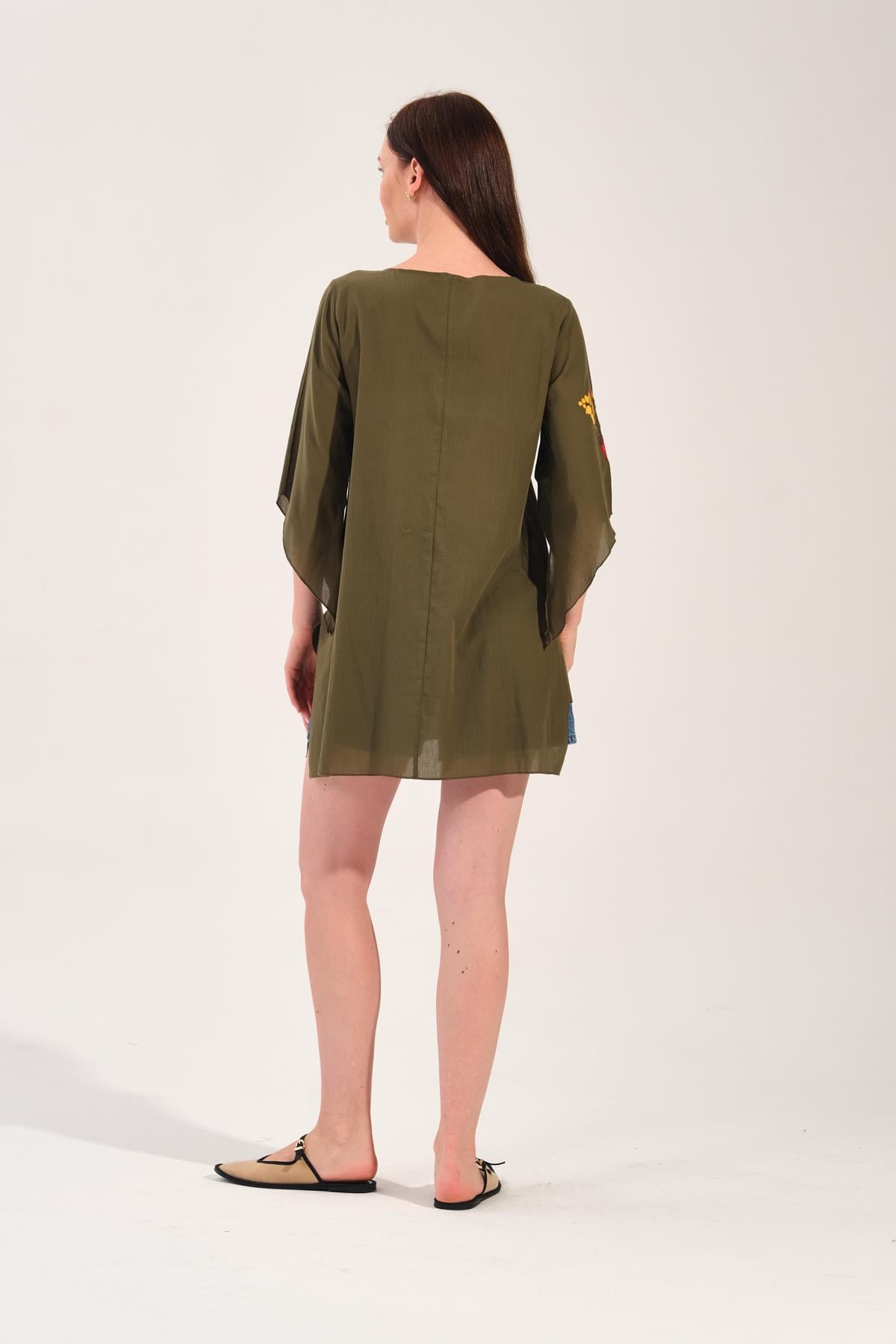 Haki Çiçek Nakışlı Kısa Kaftan Elbise