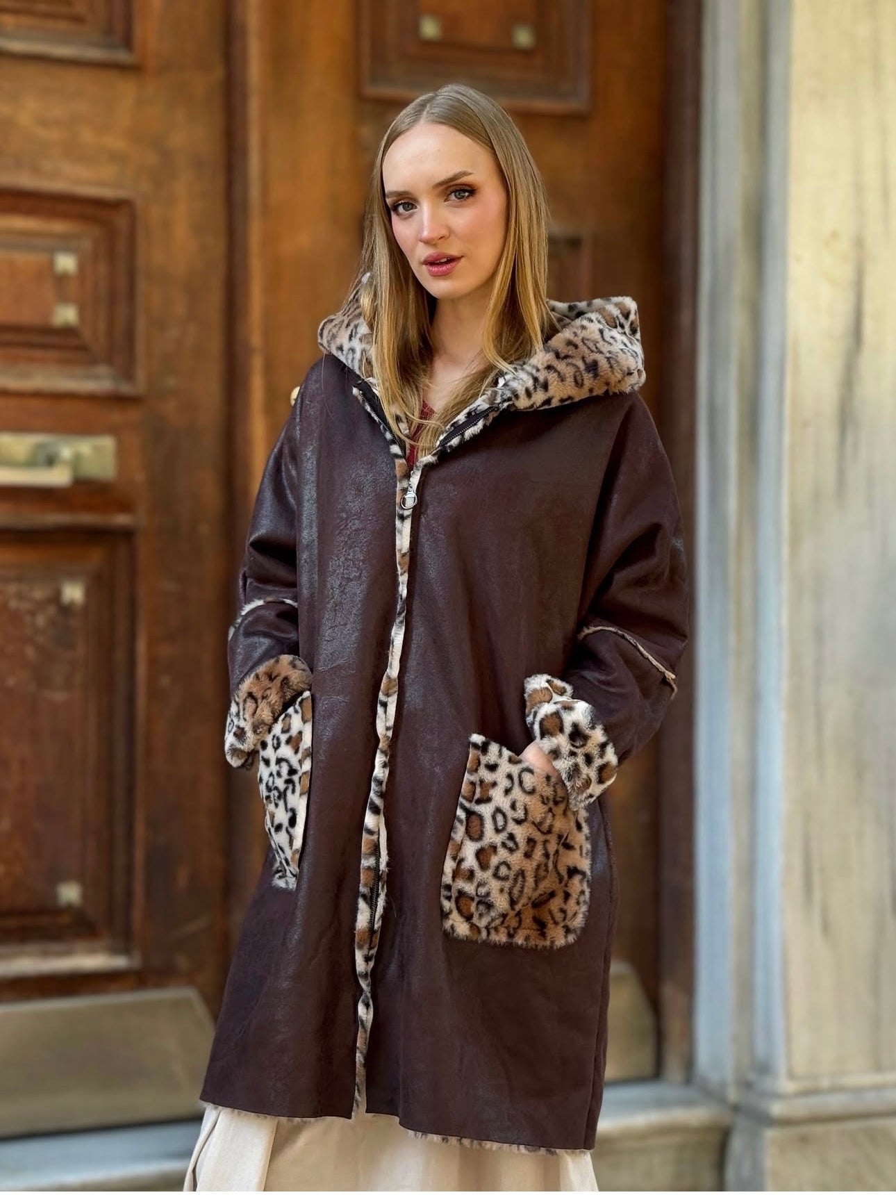 Leopar Desen Fermuarlı Uzun Kaban