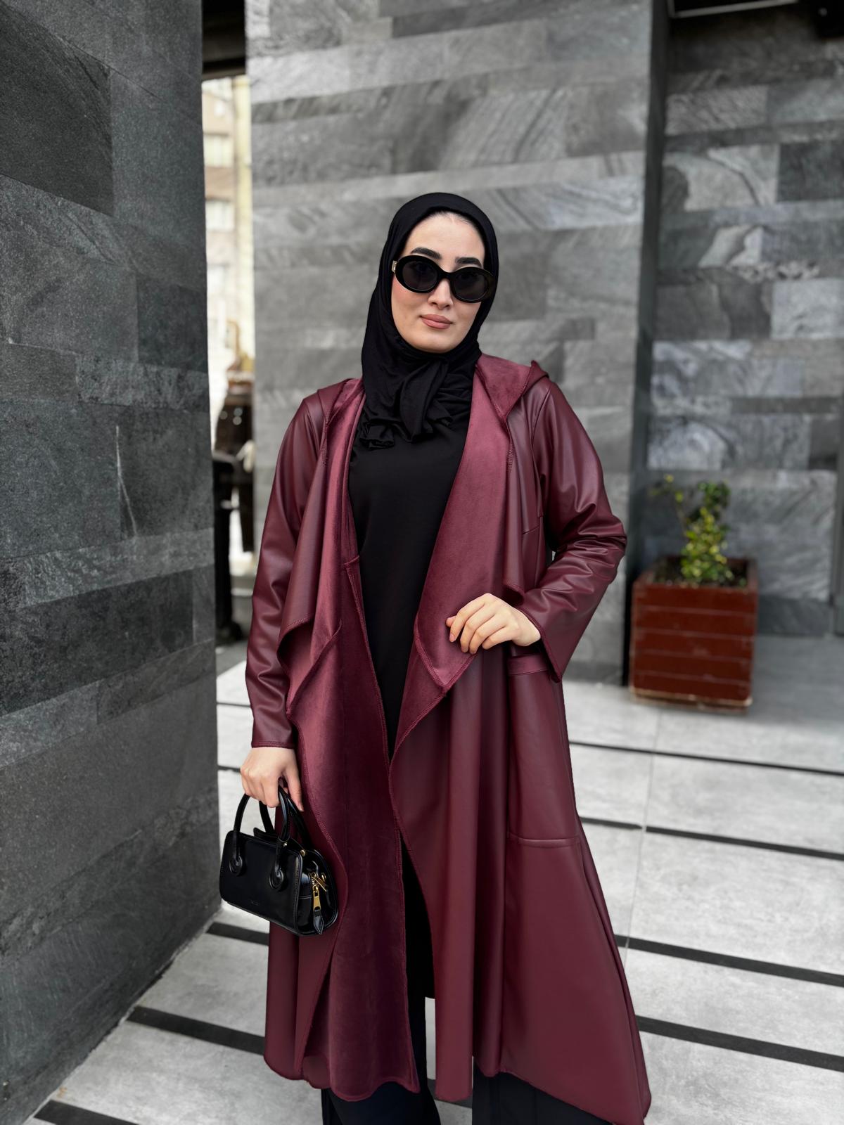 Dökümlü Uzun Deri Ceket