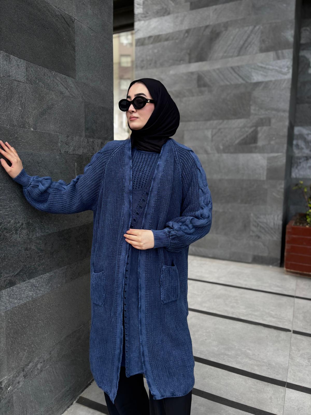 Kolları Örgü Detaylı %100 Pamuk Uzun Hırka