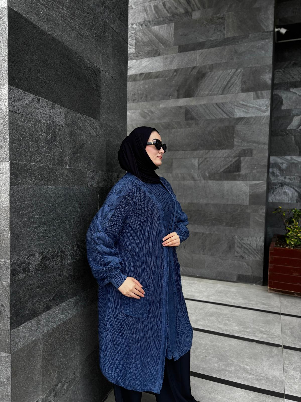 Kolları Örgü Detaylı %100 Pamuk Uzun Hırka