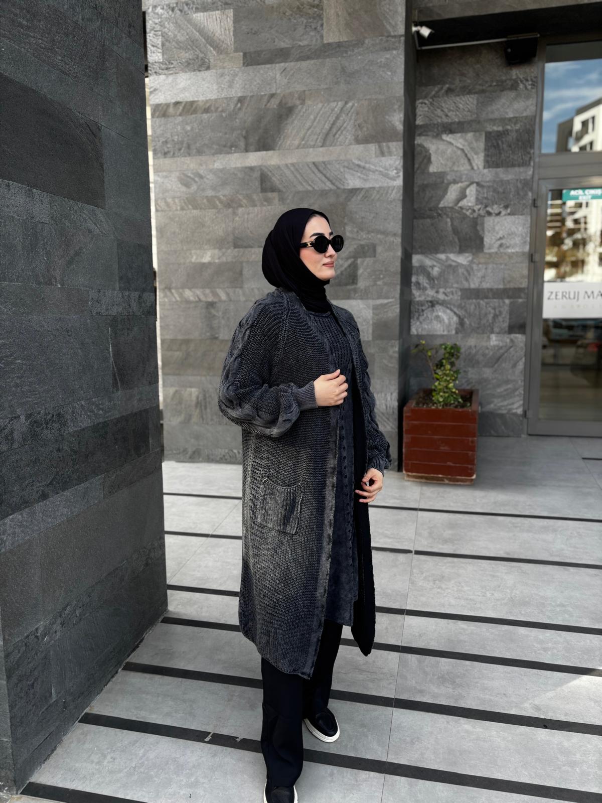 Kolları Örgü Detaylı %100 Pamuk Uzun Hırka